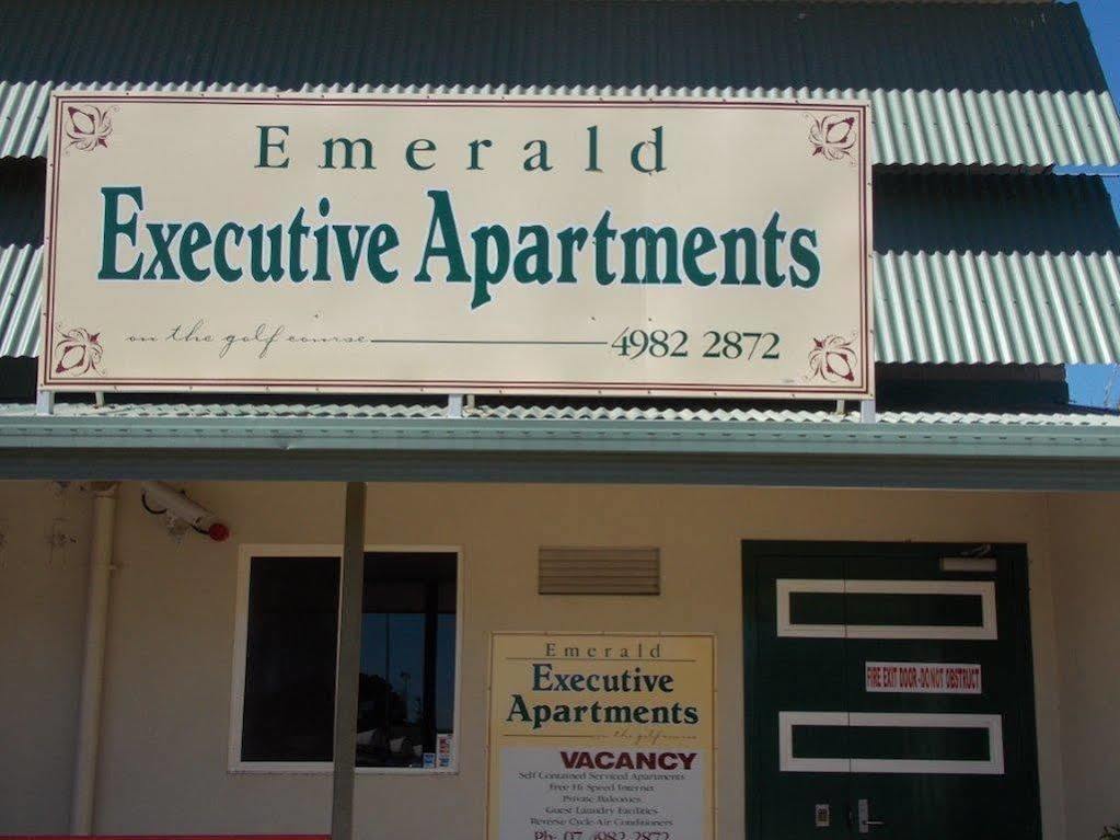 Emerald Executive Apartments ภายนอก รูปภาพ